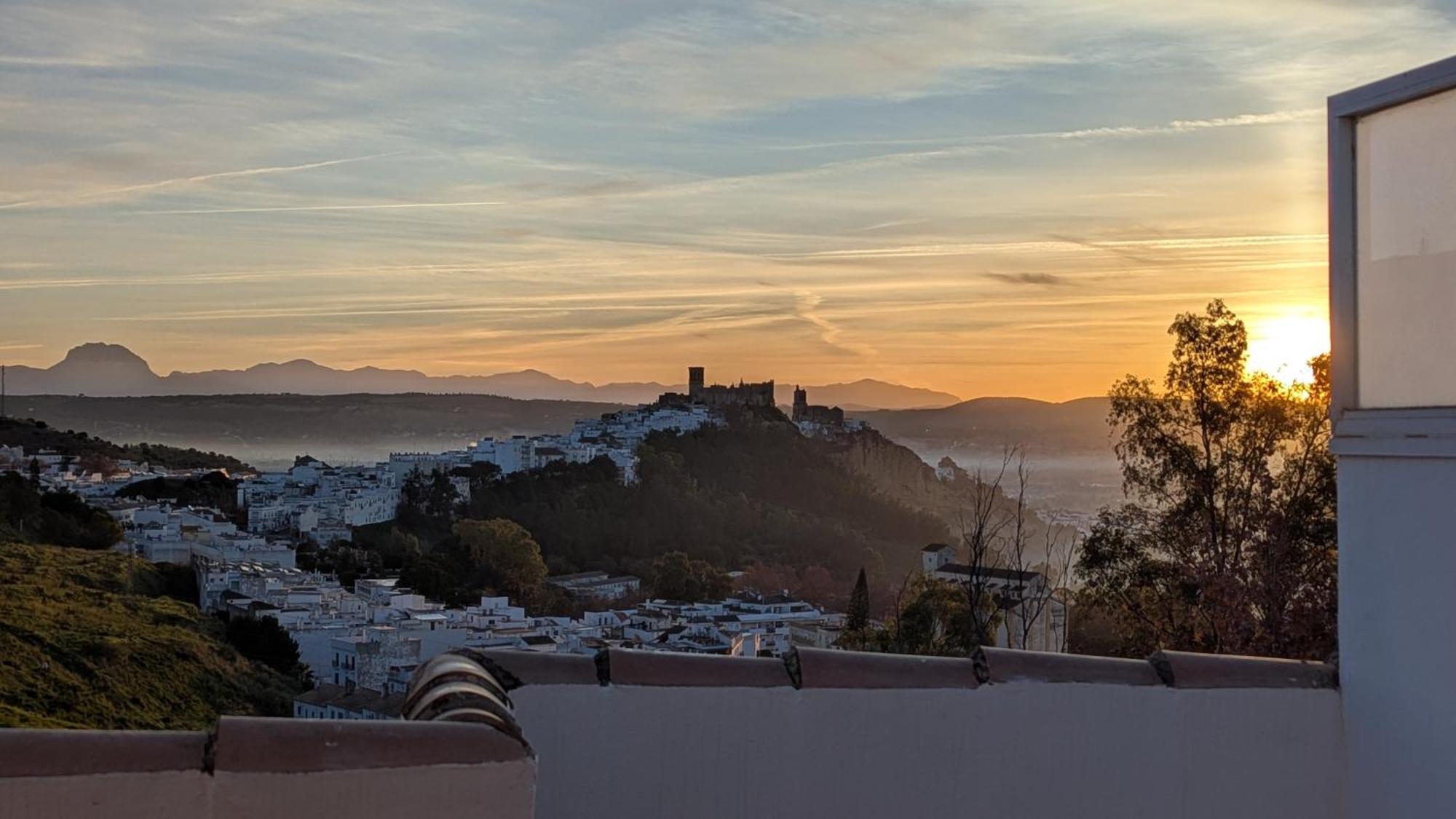 Апартаменты Atico Arcos Terraza Relax Аркос де ла Фронтера Экстерьер фото